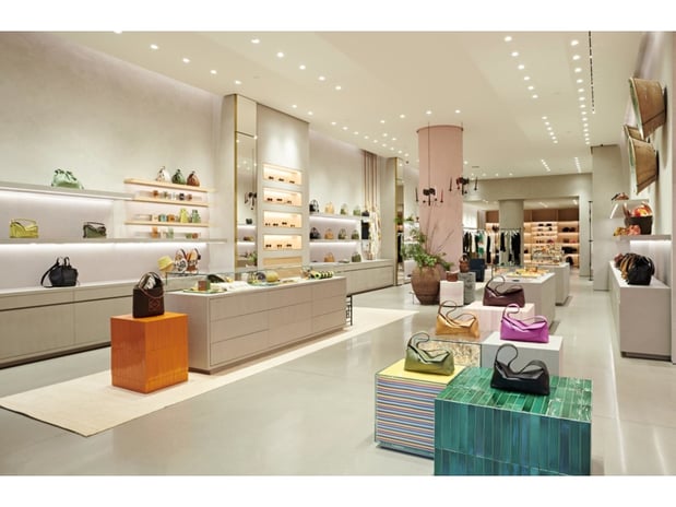 Images LOEWE Ala Moana