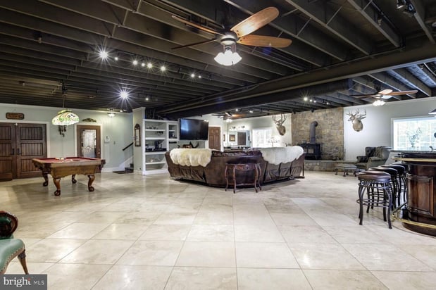 Images Jim Bim of Winning Edge Real Estate
