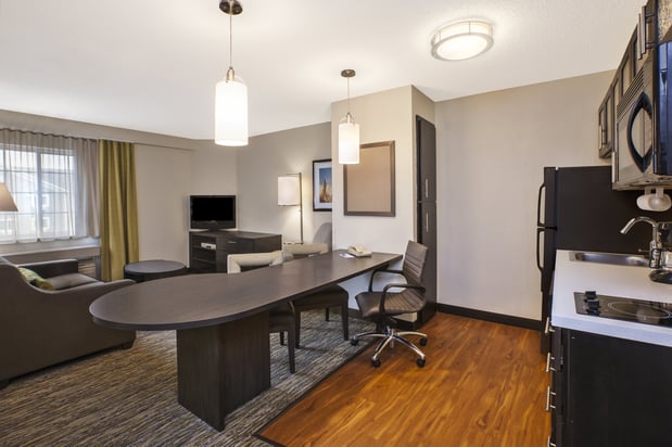 Images Candlewood Suites Indianapolis by IHG