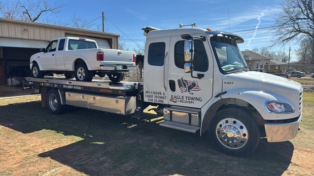 Images Eagle Towing & Recovery