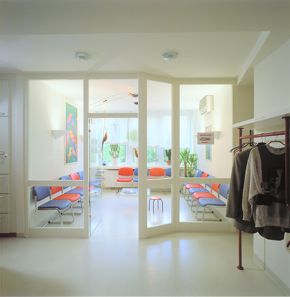 Kieferorthopäden Dr. Ziegler - Dr. Rösner Gemeinschaftspraxis für Kieferorthopädie, D.-Martin-Luther-Str. 14 in Regensburg