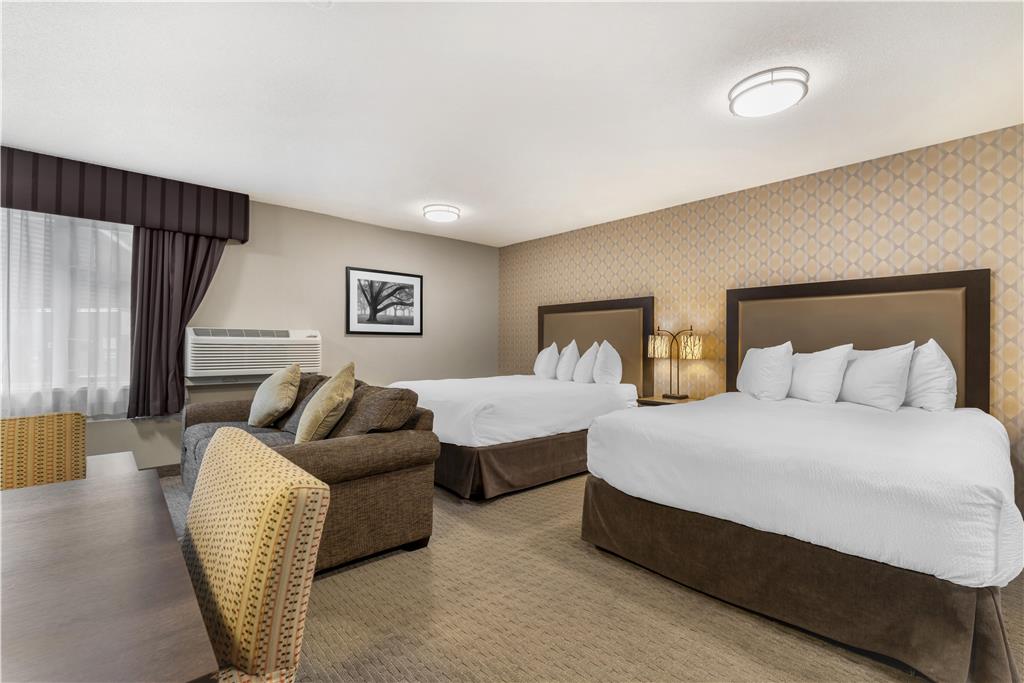 Images Best Western Plus Country Meadows Inn