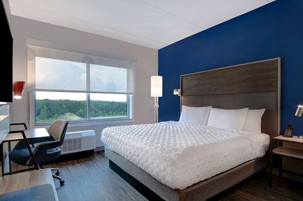 Images Tru by Hilton Franklin Cool Springs Nashville