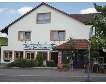 Gasthof-Pension Zum Böhlgrund, August-Wacker-Str. 25 in Knetzgau