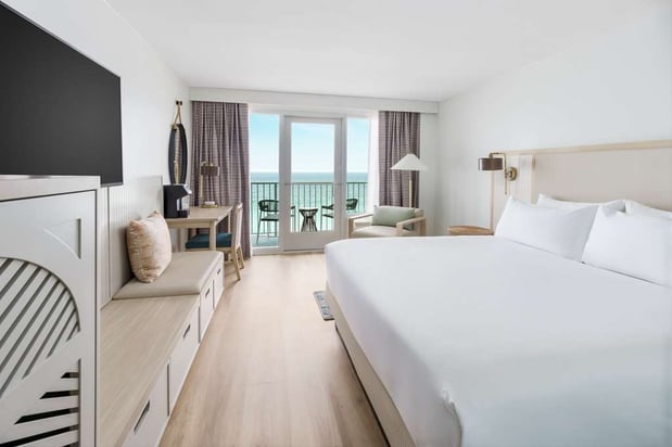 Images Beal House Fort Walton Beachfront, Tapestry Collection by Hilton