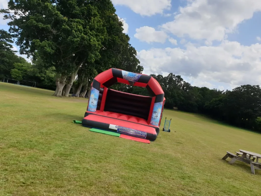Images Top Banana Bouncy Castles
