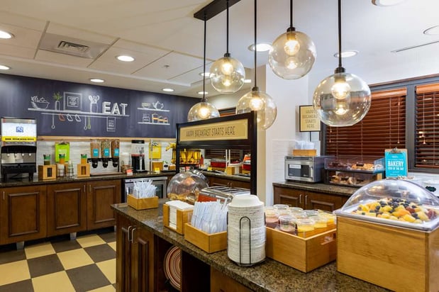Images Hampton Inn Winston-Salem Hanes Mall