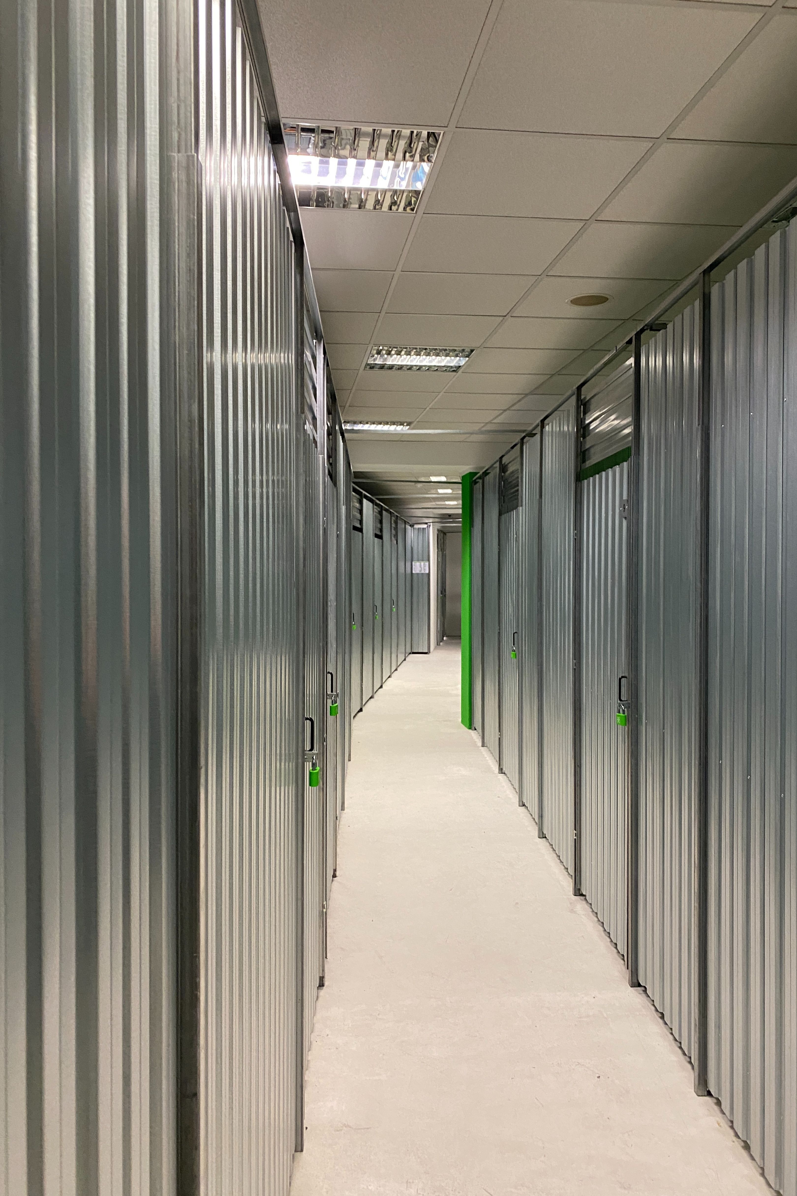 Storebox - Dein Lager nebenan, Pfinztalstraße 74 in Karlsruhe