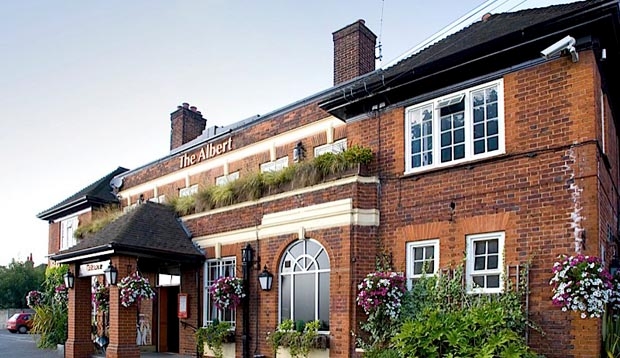 Beefeater restaurant Premier Inn Colchester Cowdray Avenue (A133) hotel Colchester 03337 774619