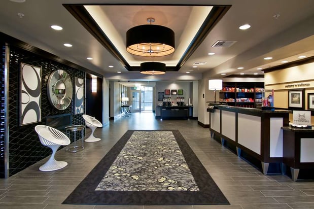 Images Hampton Inn & Suites Bellevue Downtown-Seattle