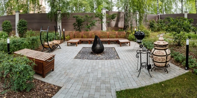 J&R Fencing Construction LLC
