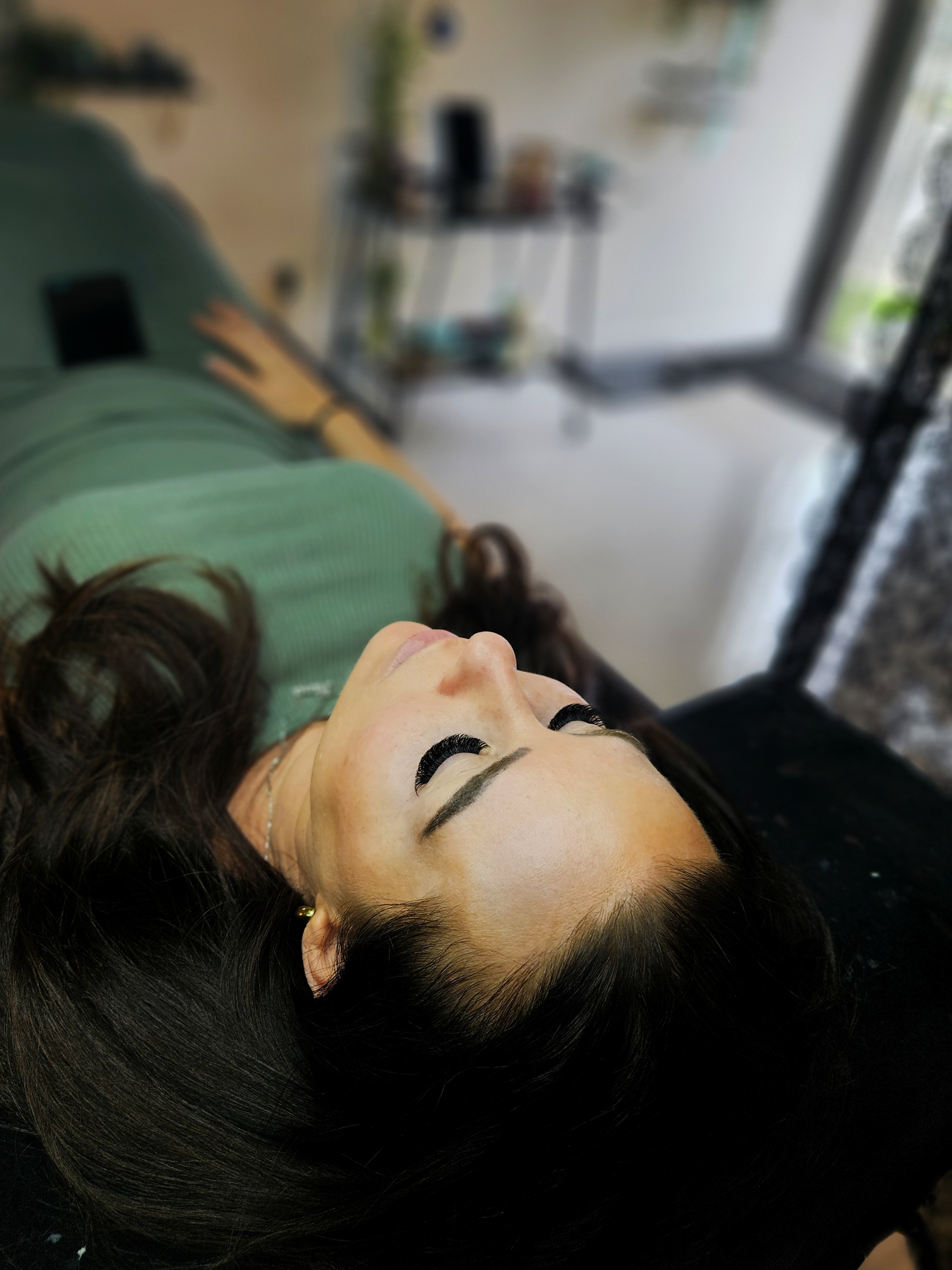 Images Lashista - Formation cils - Pose de cils - Produits de cils Longueuil