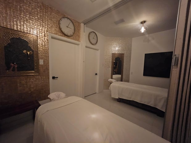 Images Neo Brickell Massage
