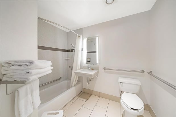 Images Best Western Plus Twin View Inn & Suites