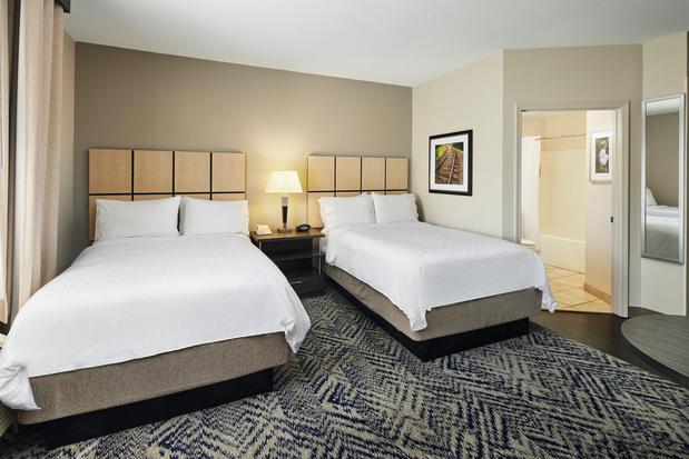 Images Candlewood Suites Charleston - Northwoods, an IHG Hotel