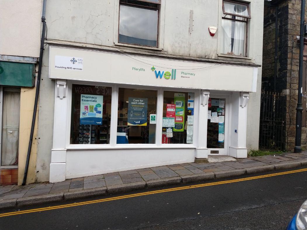 well pharmacy about us image