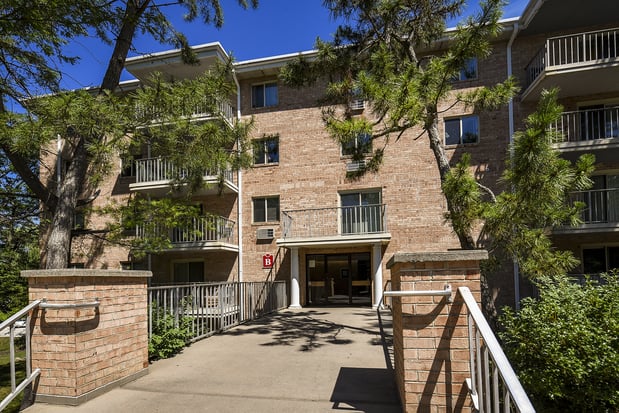 Images Valley Forge Suites