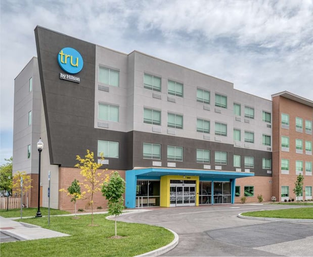 Images Tru by Hilton Indianapolis Lawrence