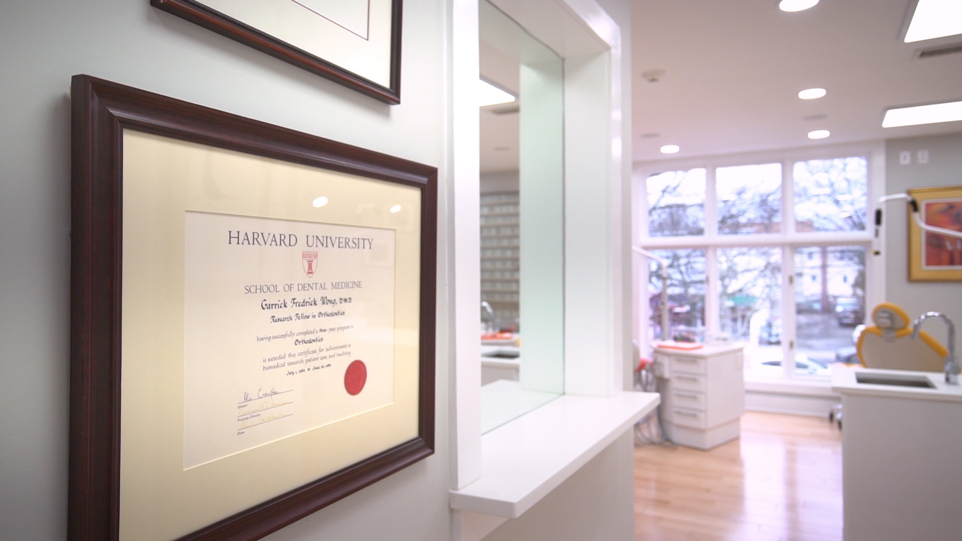 For over 25 years, Dr. Garrick Wong has built a reputation as an exceptional orthodontist, creating beautiful, healthy smiles for children and adults within Greenwich, CT and its surrounding communities.

Our boutique office believes there is no one-size-fits-all plan in orthodontics and that’s why Dr. Wong develops comprehensive treatment plans to address each patient’s unique needs. The end result is a beautiful smile and confidence that lasts a lifetime.

Located at 453 E Putnam Ave, located in the same building above Citibank.