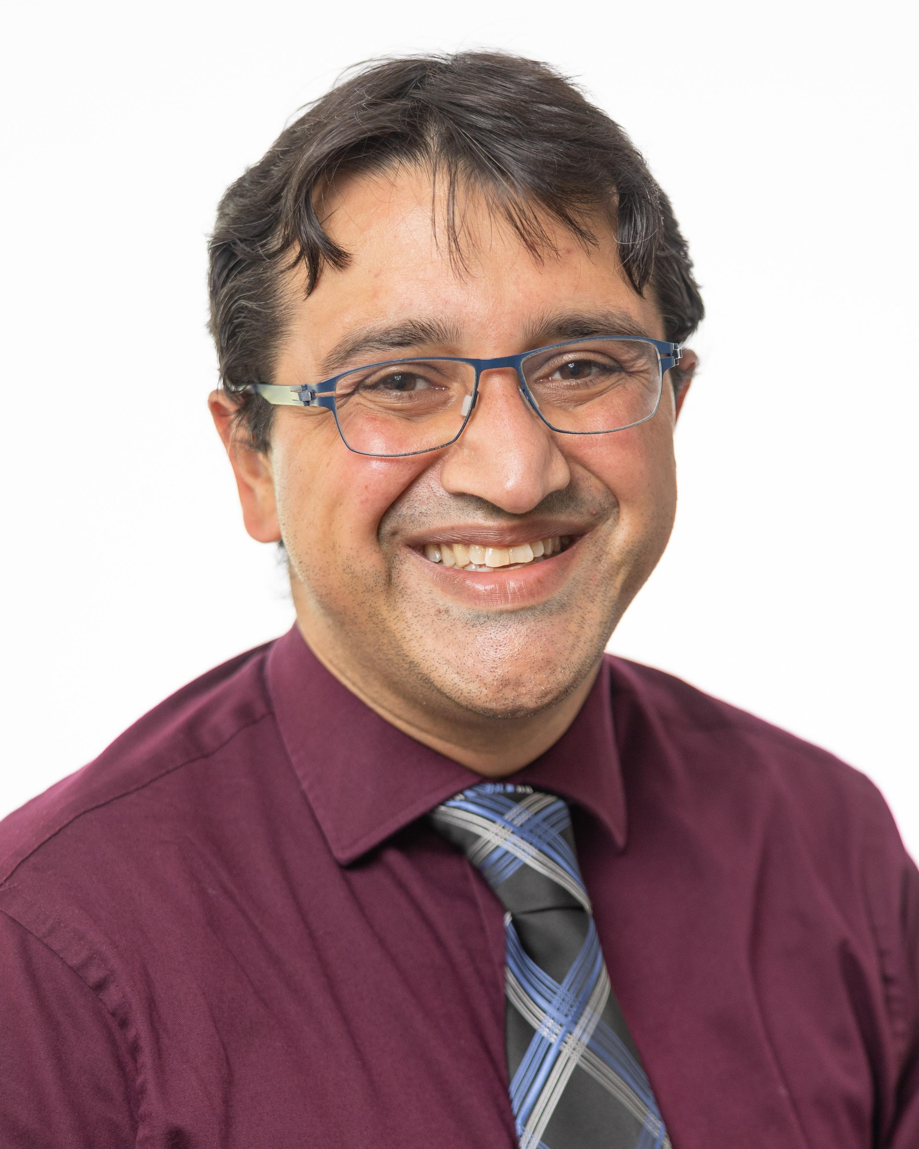 Dr. Vivek Shenoy
