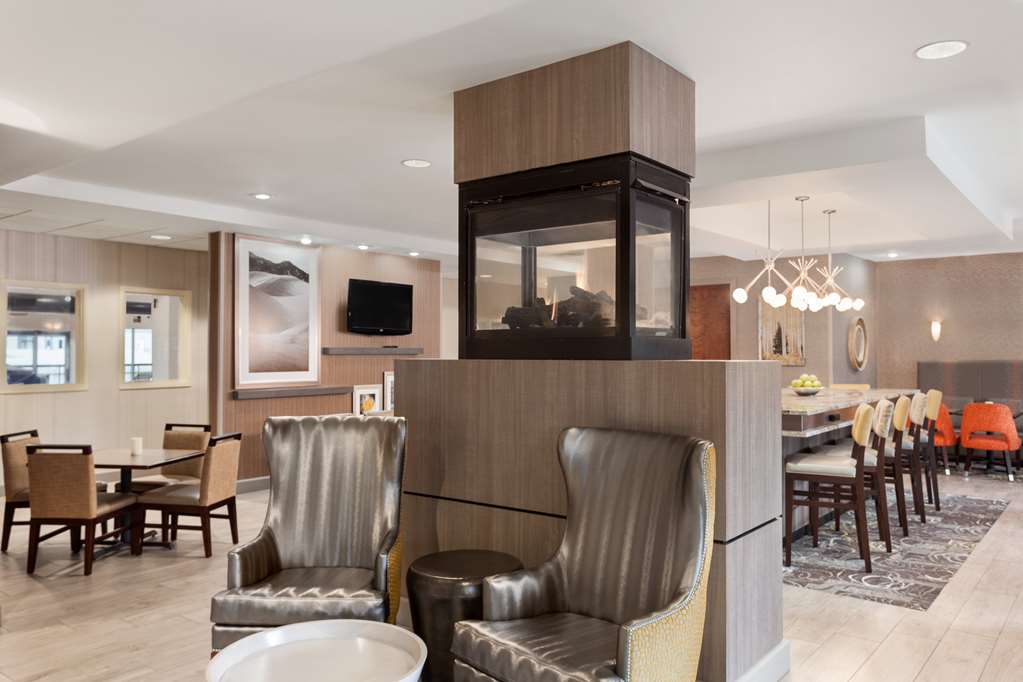 Hampton Inn & Suites Denver-Cherry Creek
