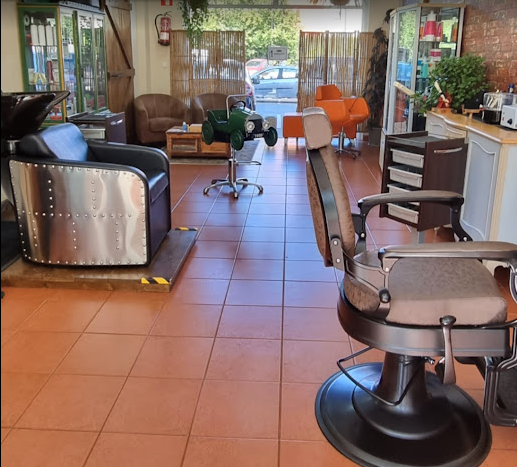Images Barbería Cabuxa