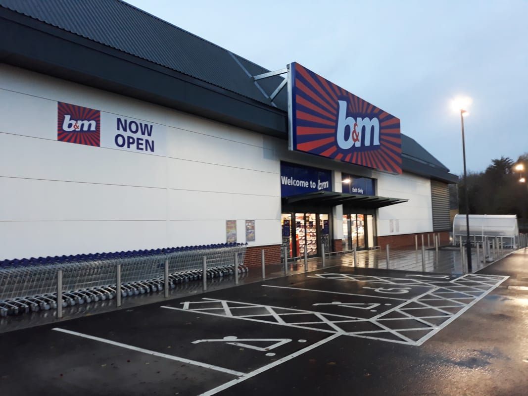 B&M was proud to open its 600th store in Tonbridge on Saturday (10th November 2018). The store is located at Cannon Lane Retail Park.