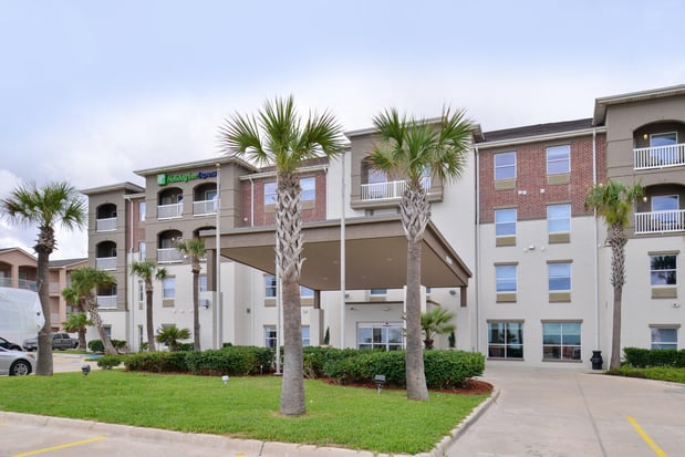 Images Holiday Inn Express & Suites Corpus Christi-N Padre Island by IHG