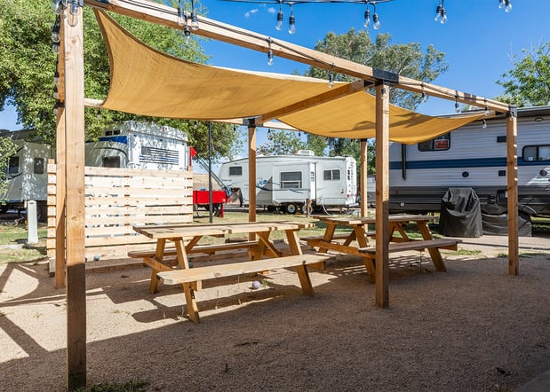Images Covered Wagon RV Park