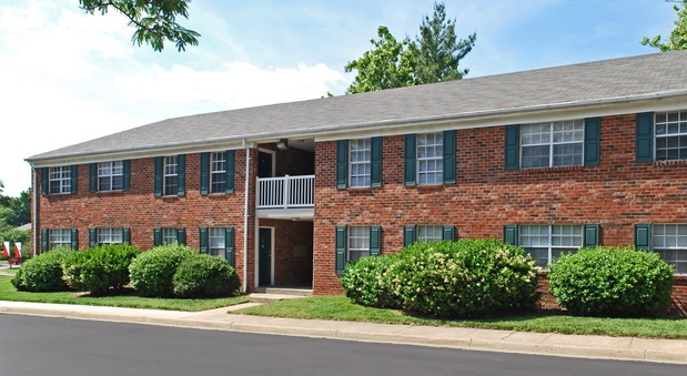 Images London Towne Apartments