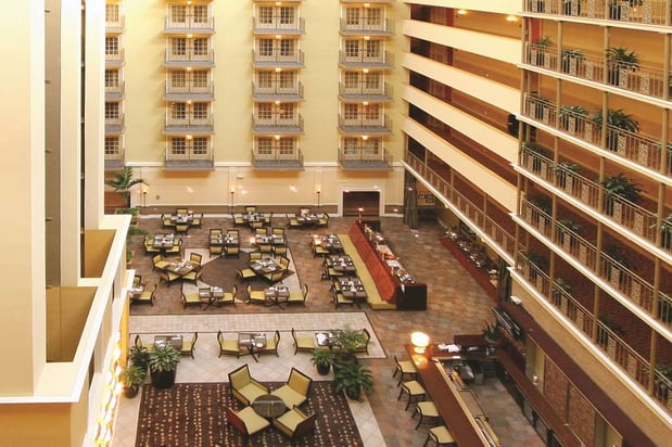 Images DoubleTree Suites by Hilton at The Battery Atlanta