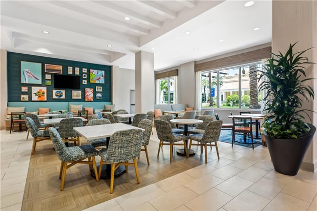 Images Hampton Inn & Suites St. Petersburg/Downtown