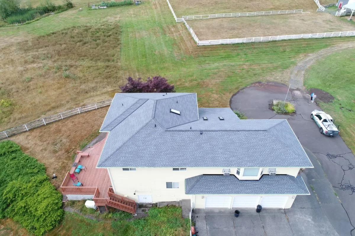 Axis Roof and Gutter, Inc. Image