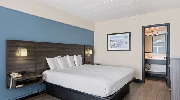 Images SureStay by Best Western Virginia Beach Royal Clipper