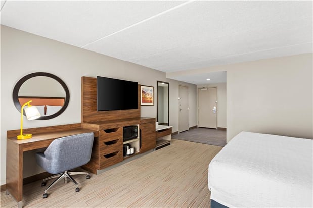Images Hampton Inn & Suites Bolingbrook