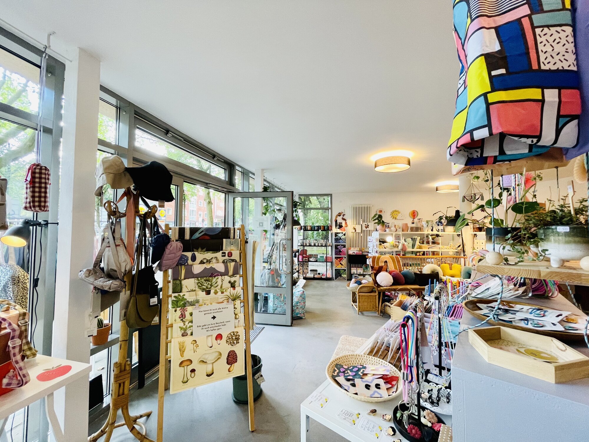 oh dear... Hamburg, Altonaer Straße 5A in Hamburg