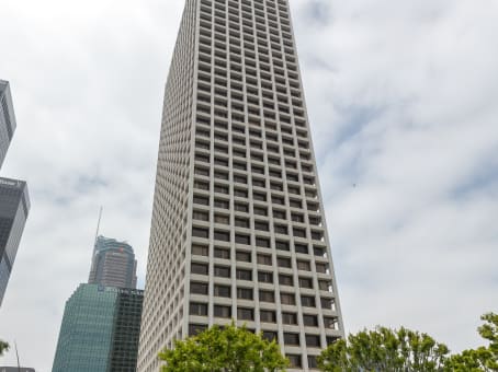 Regus - California, Los Angeles - Union Bank Photo