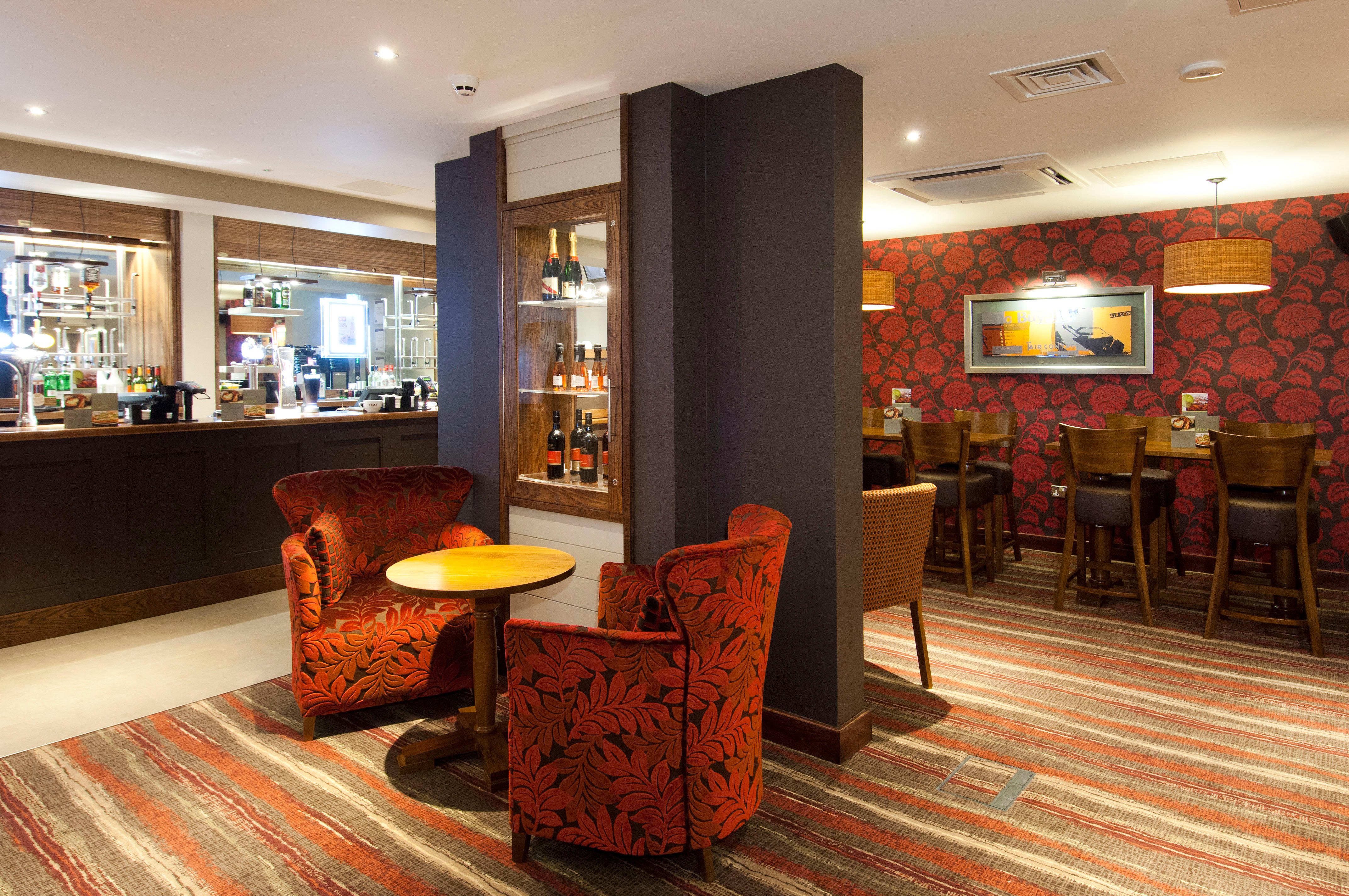 Thyme restaurant Premier Inn London Ealing hotel London 03333 219273
