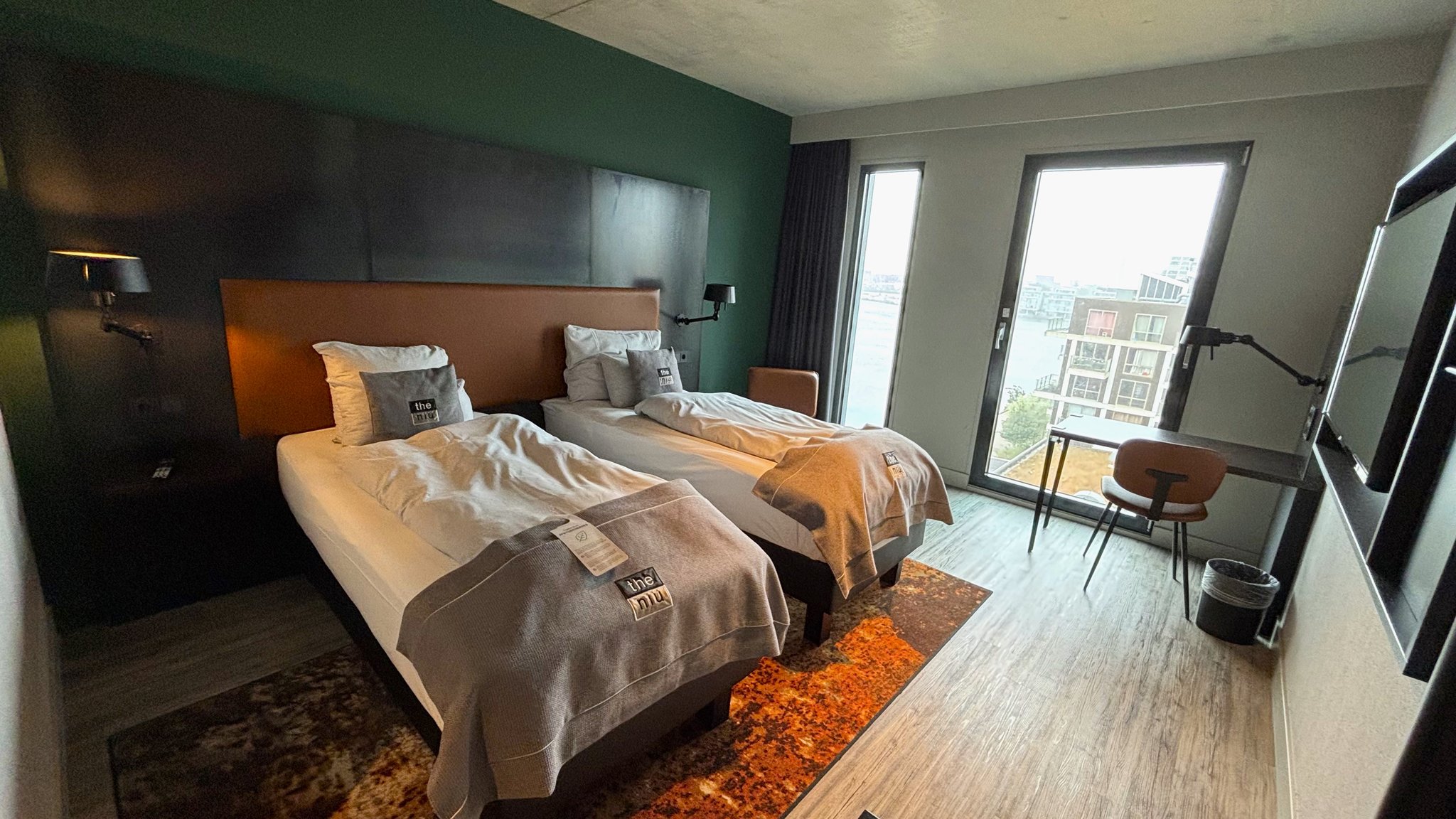 Foto's Holiday Inn - the niu, Fender Amsterdam by IHG
