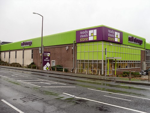 Images Ready Steady Store Self Storage Leeds Kirkstall Road