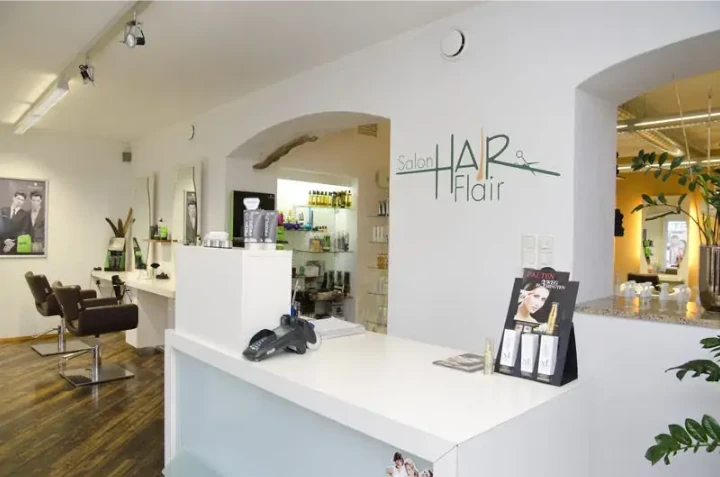 Bild 1 von Salon Hair Flair