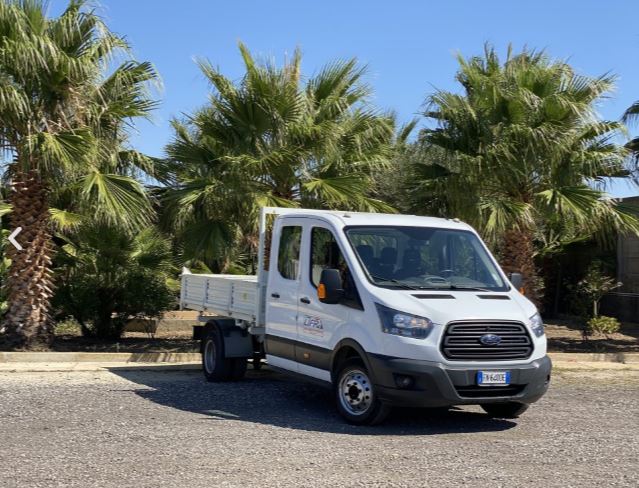 Images Lifra Noleggio Furgoni