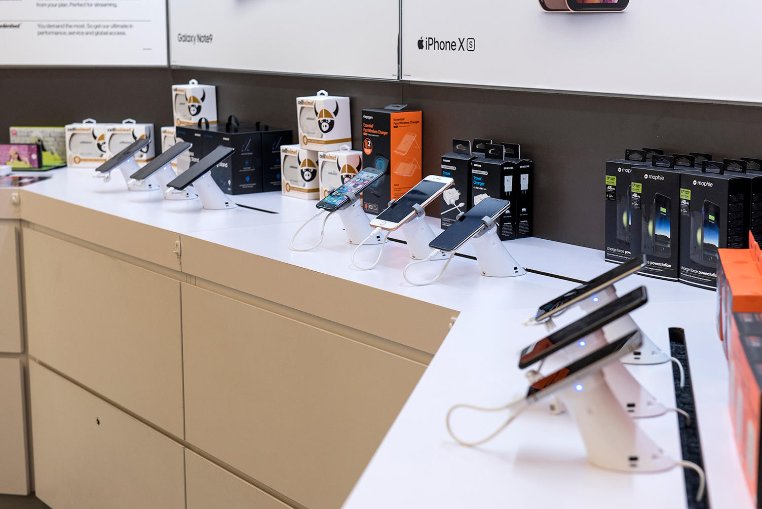Wireless Zone® of Hooksett is your go-to local retailer for all your Verizon needs.