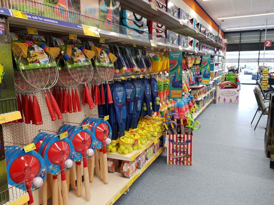 B&M's brand new store in Breightmet stocks a great range of outdoor toys for fun in the sun!