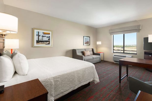 Images Hampton Inn & Suites Phoenix Glendale-Westgate