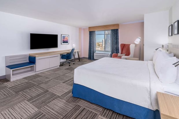 Images Hilton Garden Inn Albuquerque Uptown