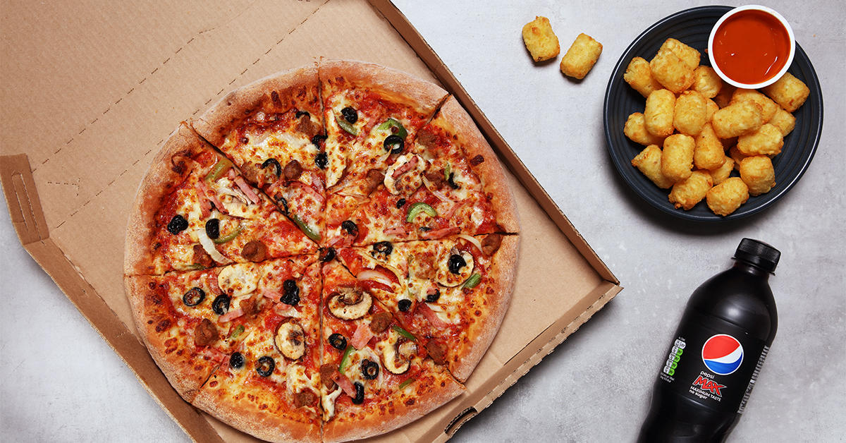 Papa Johns Go Solo Deal - any medium pizza, 1 classic side and any regular drink Papa Johns Pizza Macclesfield 01625 617070