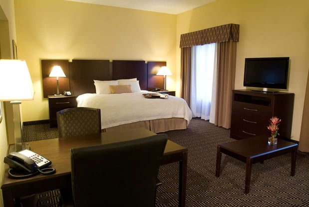 Images Hampton Inn & Suites Orlando-John Young Pkwy/S. Park