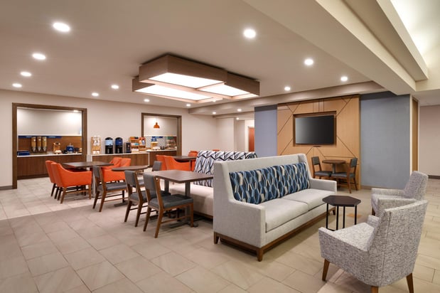 Images Holiday Inn Express & Suites Helena by IHG