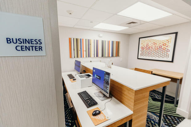 Images Holiday Inn Express Atlanta NE - I-85 Clairmont by IHG